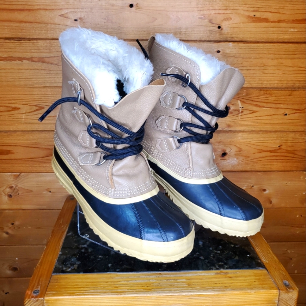 ❤️ SOREL Snow Winter black and tan boots waterproof warm size 9
